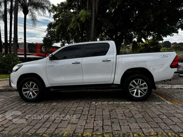 Hilux CD SRV 4x4 2.8 TDI Diesel Aut.