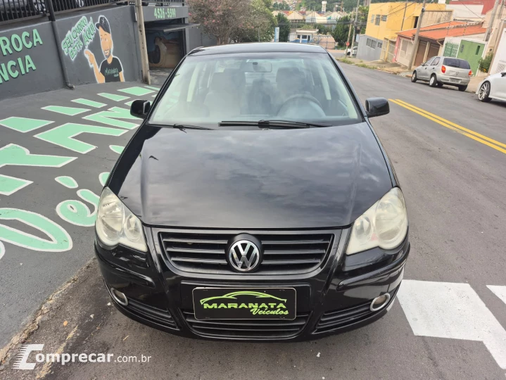 POLO 1.6 SEDAN CONFOTILINE