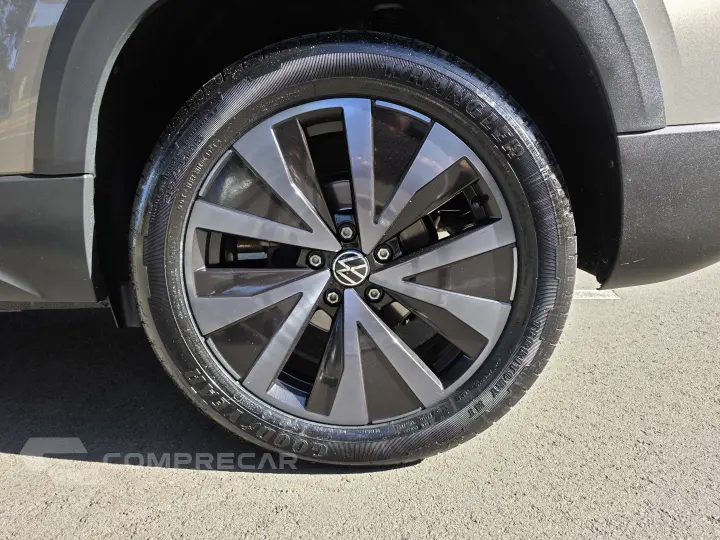 TAOS 1.4 250 TSI Highline