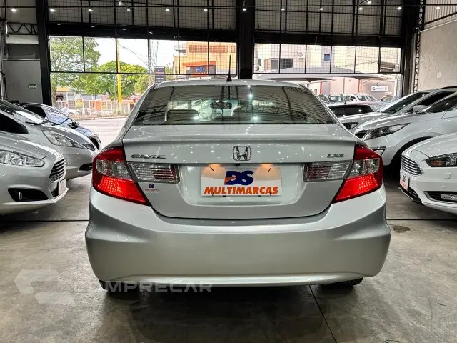 CIVIC - 1.8 LXS 16V 4P MANUAL