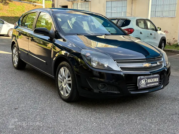 VECTRA 2.0 MPFI GT Hatch 8V