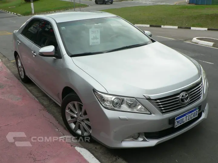 CAMRY 3.5 XLE V6 24V GASOLINA 4P AUTOMÁTICO