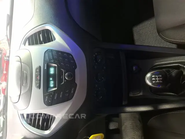 KA - 1.0 TI-VCT SE MANUAL