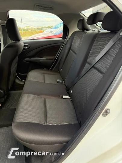 ETIOS 1.5 XS Sedan 16V