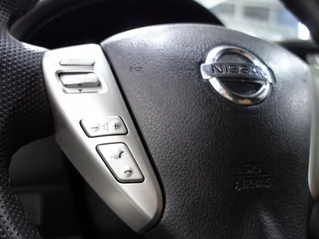 VERSA - 1.6 16V SL 4P MANUAL