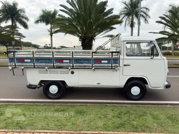 KOMBI 1.6 Pick-up CS 8V