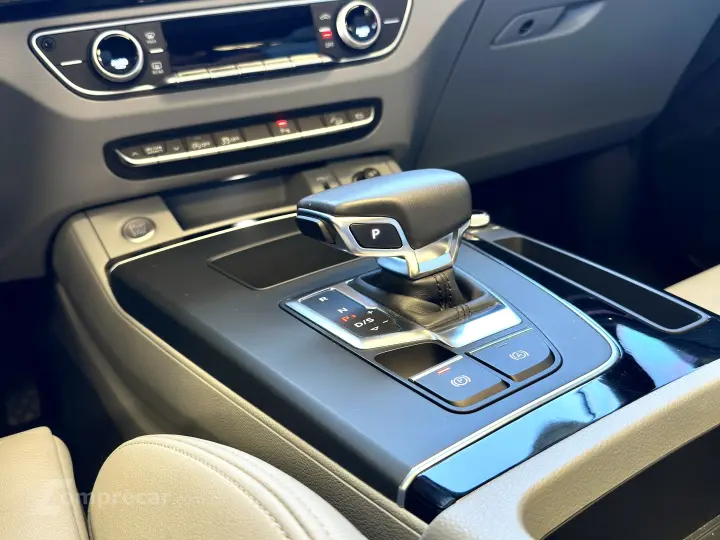 Q5 2.0 45 TFSI GASOLINA S LINE BLACK QUATTRO S TRONIC