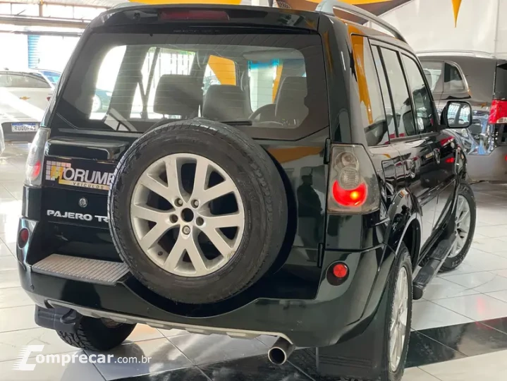 Pajero TR4 2.0 16V
