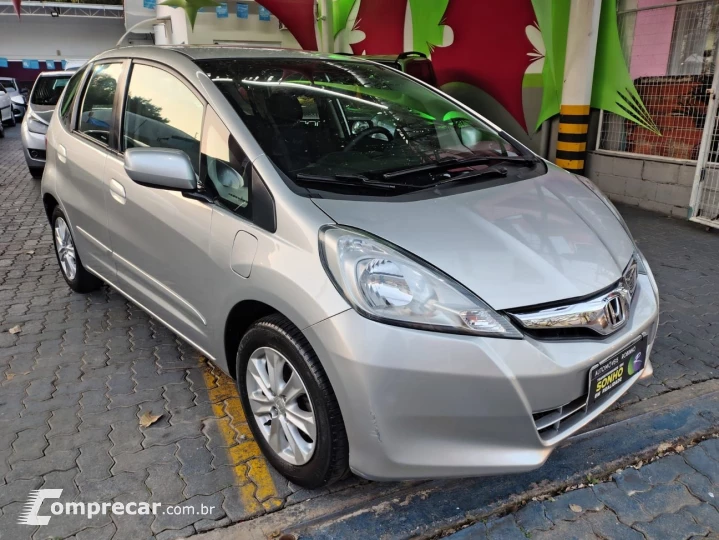 FIT 1.4 LX 16V