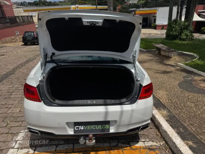 408 Sedan Griffe 1.6 TB Flex 16V 4p Aut.