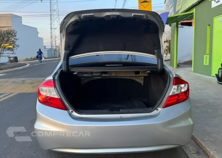 CIVIC 2.0 LXR 16V