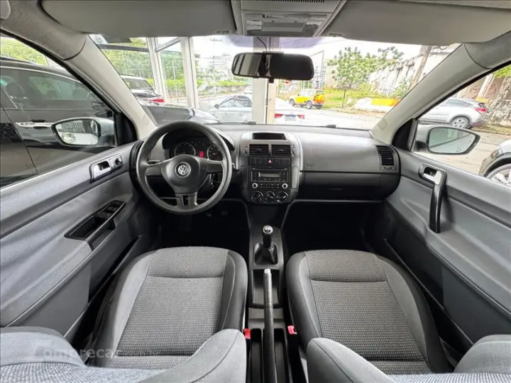 POLO 1.6 MI 8V