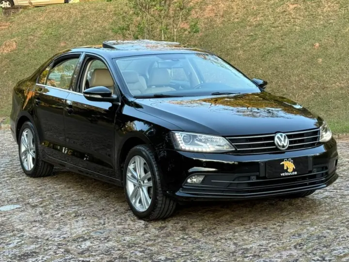 JETTA 2.0 TSI HIGHLINE 211CV GASOLINA 4P TIPTRONIC