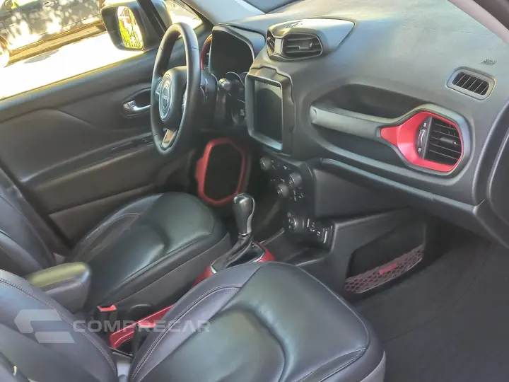 RENEGADE 2.0 16V Turbo Trailhawk 4X4