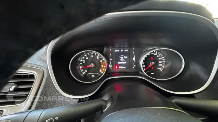 Compass 2.0 16V 4P LONGITUDE FLEX AUTOMÁTICO