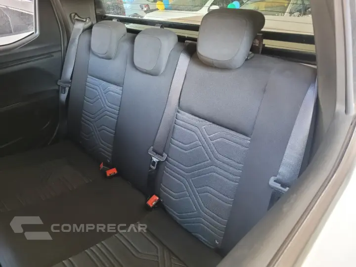 Strada Freedom 1.3 Flex 8V CD