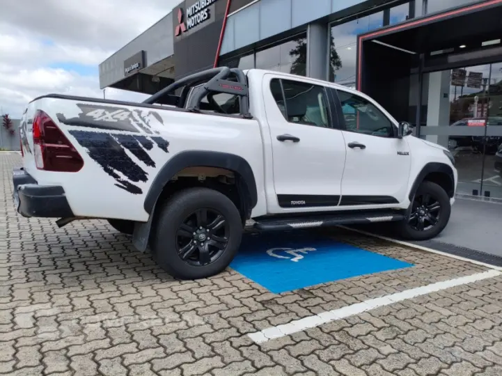 HILUX 2.8 SR Challenge 4X4 CD 16V