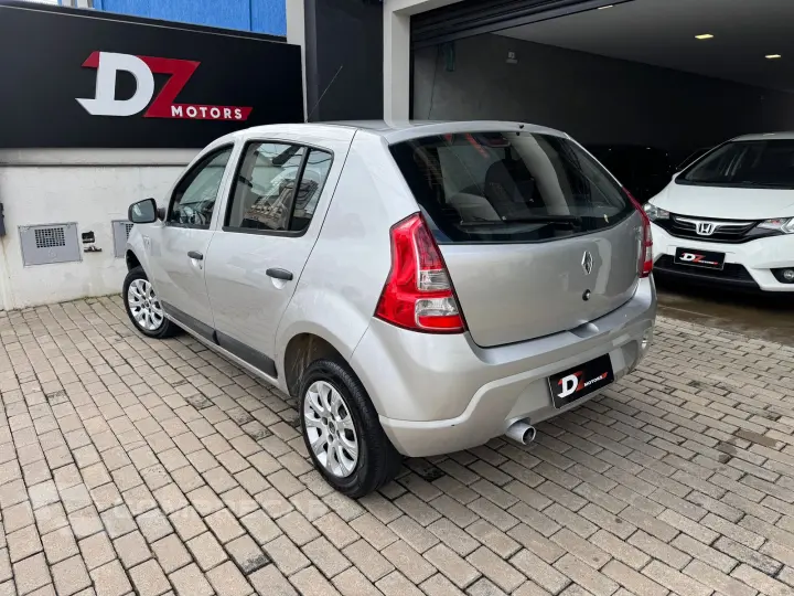 SANDERO 1.0 Expression 16V