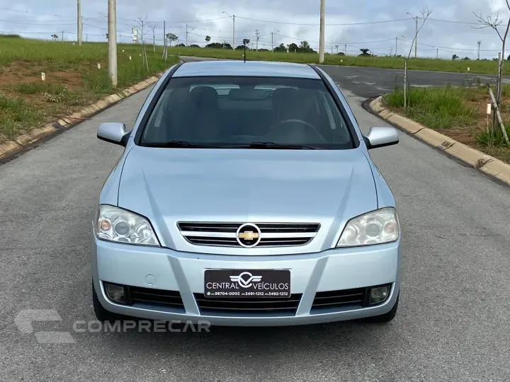 ASTRA 2.0 MPFI Advantage 8V