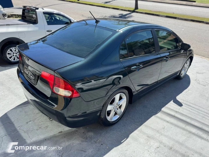 Civic Sedan LXS 1.8/1.8 Flex 16V Aut. 4p