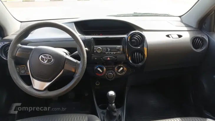 etios x 1.3 completo