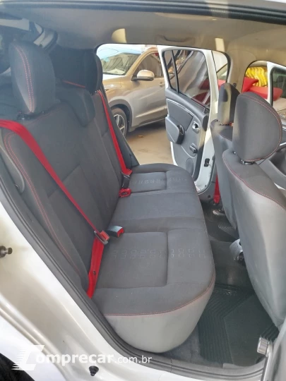 SANDERO 1.6 GT Line Limited