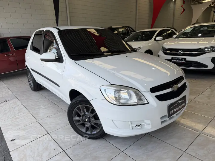 CELTA 1.0 MPFI LT 8V