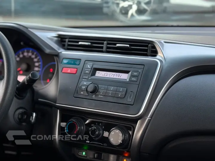CITY Sedan LX 1.5 Flex 16V 4p Aut.