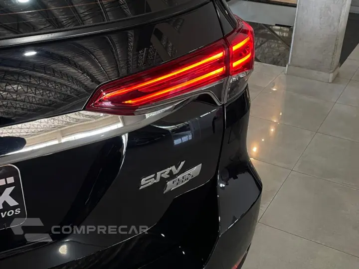 HILUX SW4 2.7 SRV 7 LUGARES 4X2 16V FLEX 4P AUTOMÁTICO