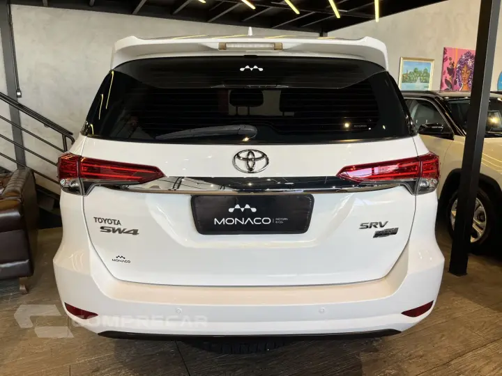 Hilux SW4 2.7 16V 4P FLEX SRV 7 LUGARES AUTOMÁTICO