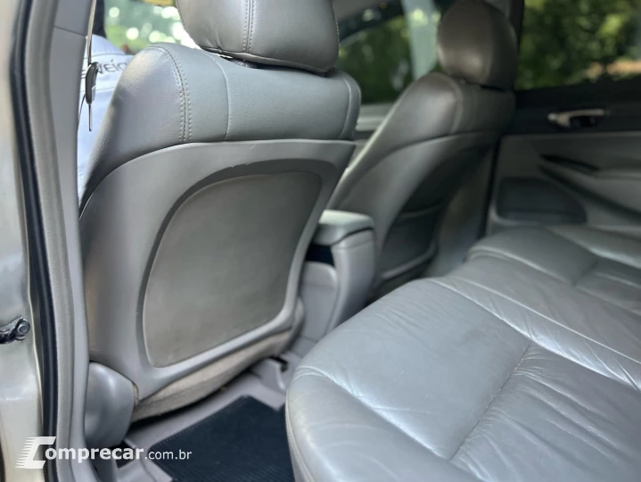 CIVIC 1.8 LXS 16V FLEX 4P MANUAL