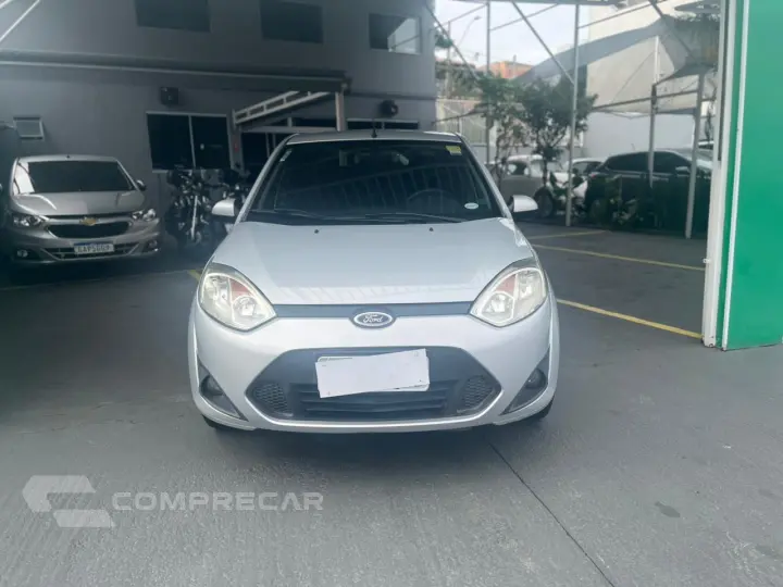 FIESTA 1.6 MPI Class Sedan 8V