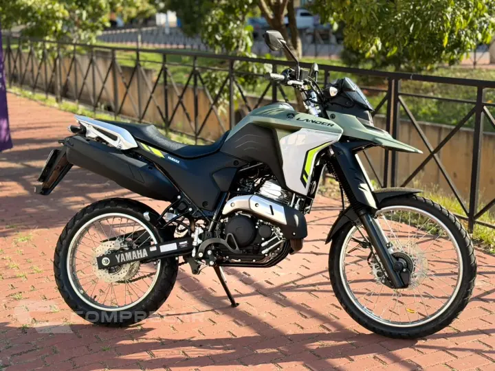XTZ 250 LANDER