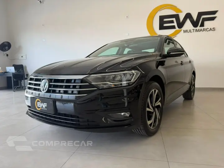 VOLKSWAGEN JETTA Comfort. 250 TSI 1.4 Flex 16v Aut.