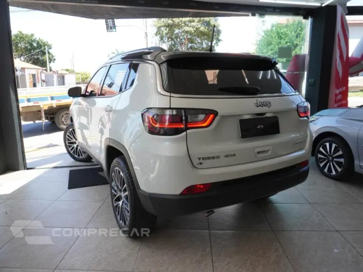 COMPASS 2.0 TD350 TURBO DIESEL LIMITED AT9