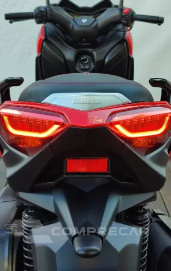 YAMAHA XMAX ABS