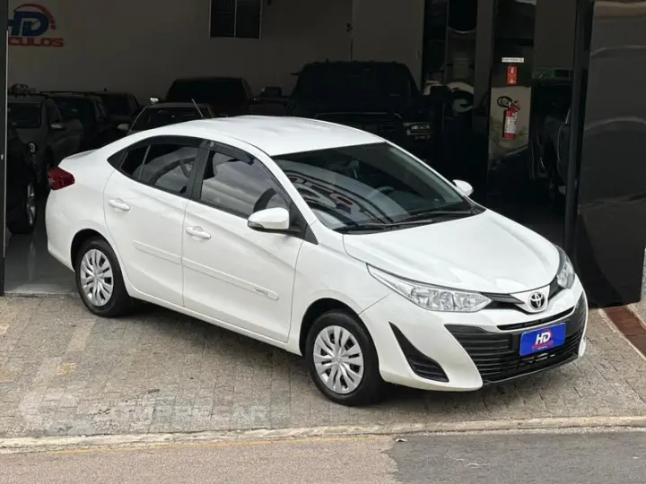 YARIS SA XL15LIVE