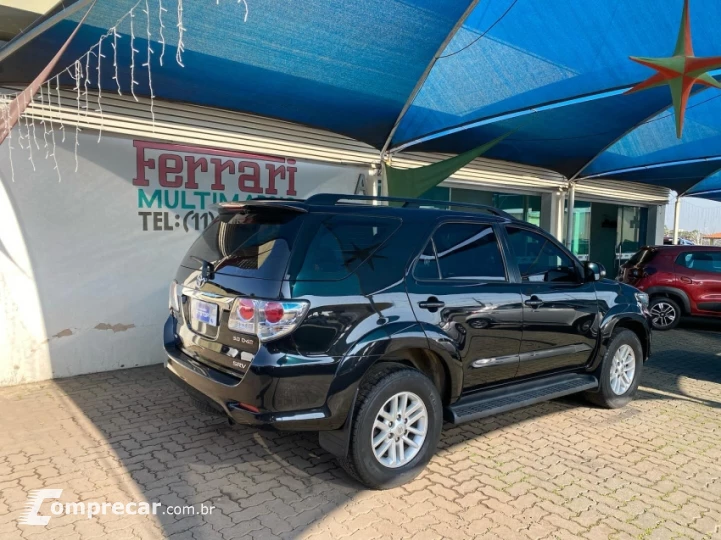 HILUX SW4 3.0 SRV 4X4 7 Lugares 16V Turbo Intercooler