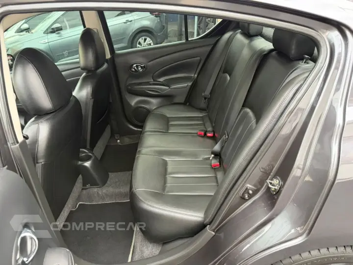 VERSA UNIQUE 1.6 16V FlexStart 4p Aut.