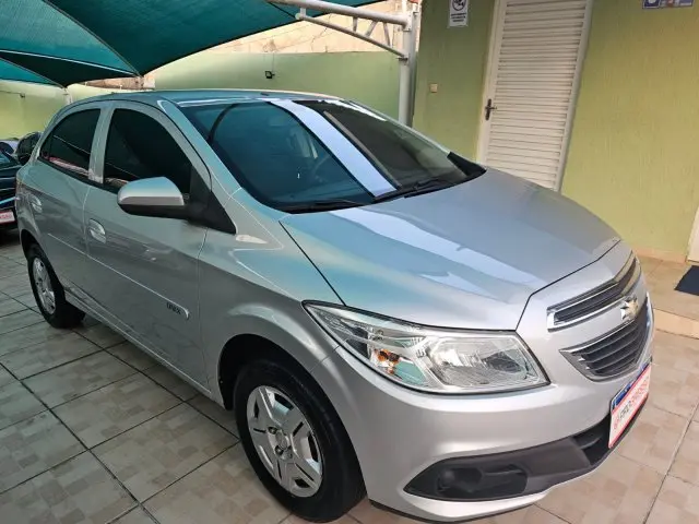 ONIX - 1.0 MPFI LT 8V 4P MANUAL