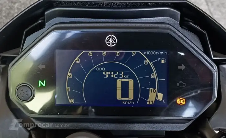 FZ25 250 FAZER CONNECTED