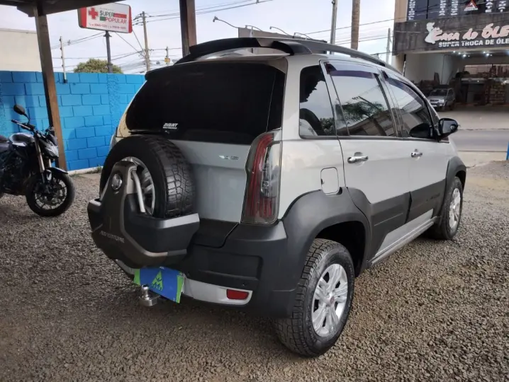 Idea 1.8 16V 4P FLEX ADVENTURE DUALOGIC AUTOMATIZADO