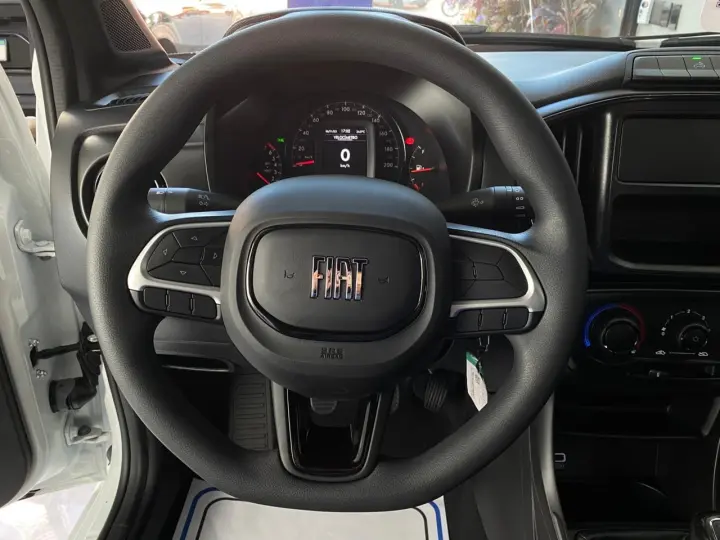 Strada Freedom 1.3 Flex 8V  CS Plus