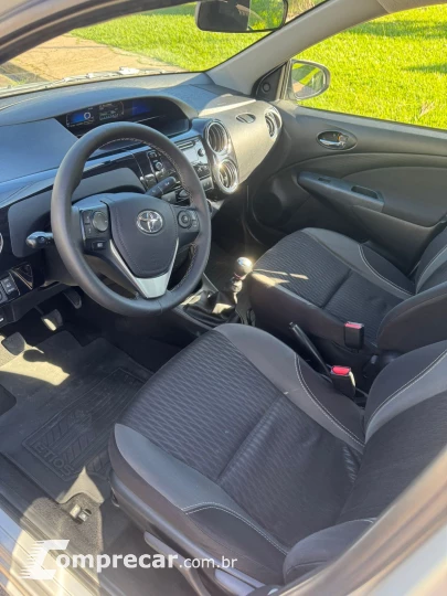 ETIOS 1.5 XS Sedan 16V
