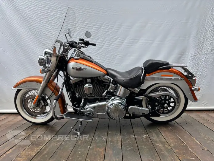 HARLEY-DAVIDSON SOFTAIL DELUXE