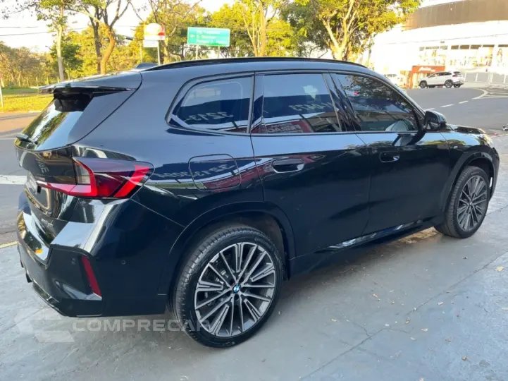 X1 2.0 16V Turbo Sdrive20i M Sport