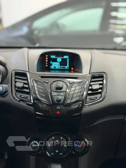 fiesta titanium