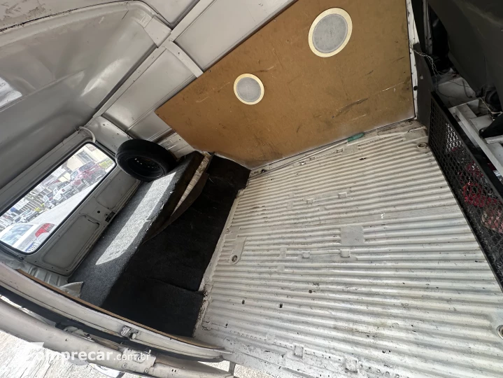 KOMBI 1.6 Furgao 8V