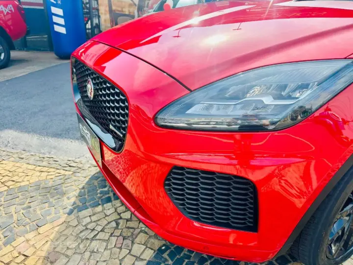 E-Pace R-Dynamic SE 2.0 AWD 300cv Aut.