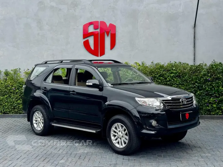 HILUX SW4 2.7 SR 4X2 16V